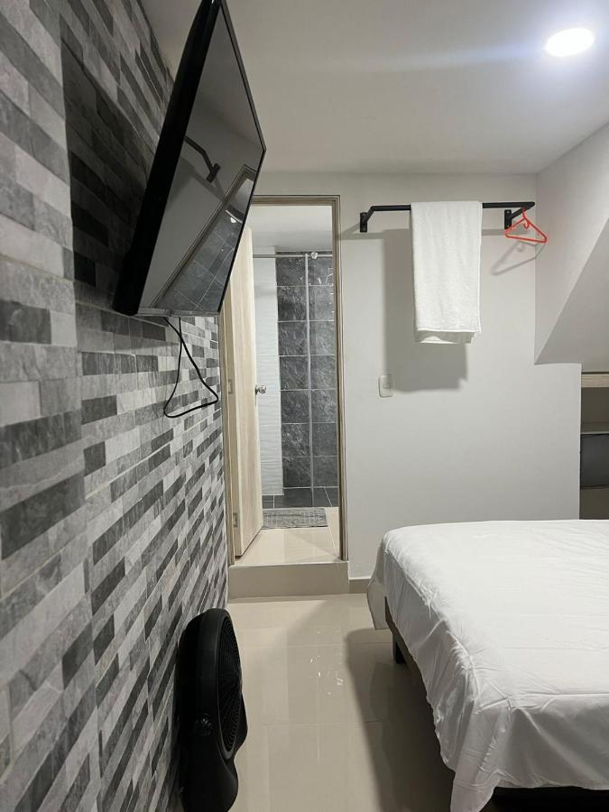 Hotel Edificio Niza80 Ibague, Acceso Digital Cerca Parque Deportivo Exterior foto
