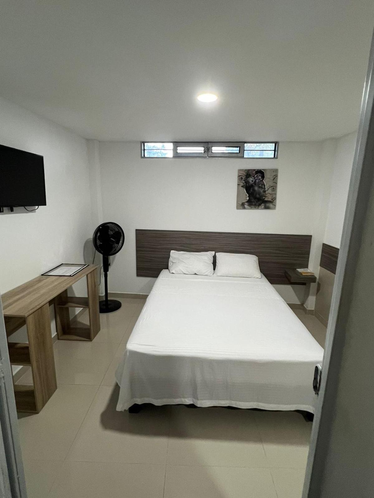Hotel Edificio Niza80 Ibague, Acceso Digital Cerca Parque Deportivo Exterior foto